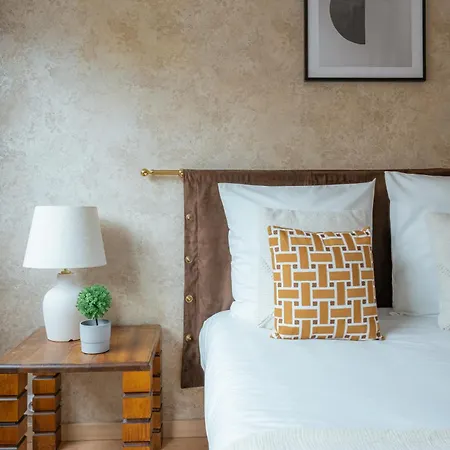 Grand Moderne Avec 4 A 15ᵉ * Parigi