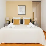 Grand Logement Moderne Avec 4 Chambres A Paris 15ᵉ