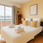 Grand Logement Moderne Avec 4 Chambres A Paris 15ᵉ